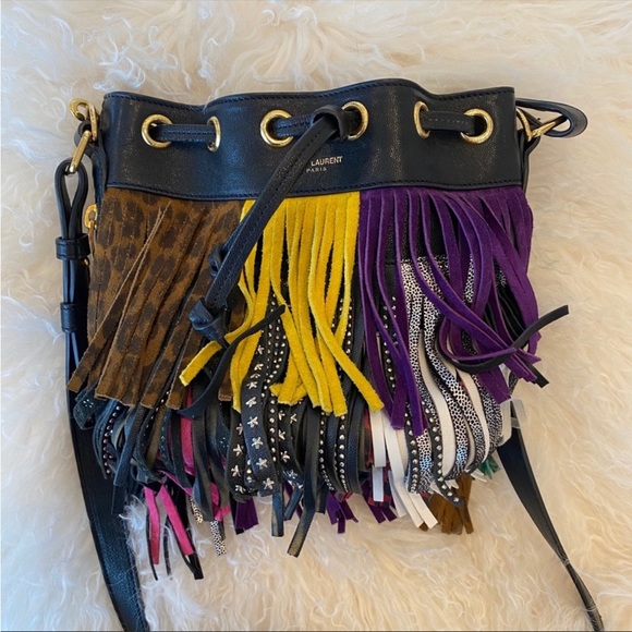 IN SEARCH OF THIS PURSE! - Picture 4 of 4